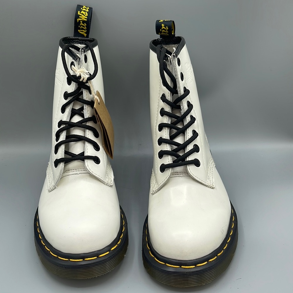Dr Martens 1460 white smooth leather‎